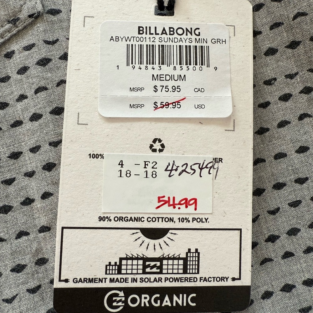 Billabong Men's Black and Gray Patterned Button Down Shirt - Picture 4 of 9